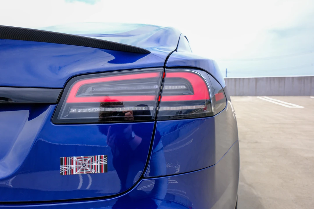 2023 Tesla Model S Plaid - Image 31 of 31
