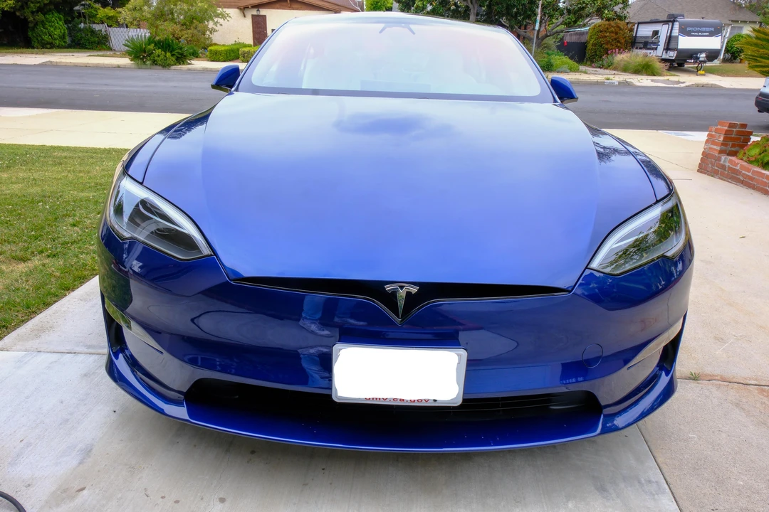 2023 Tesla Model S Plaid - Image 13 of 31