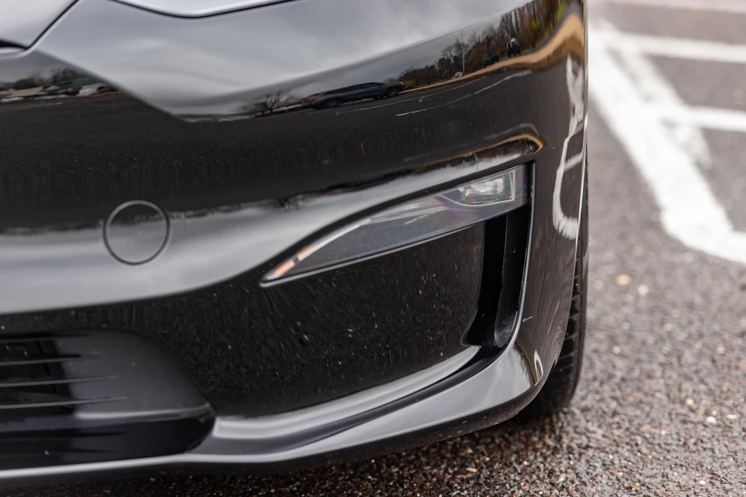 2023 Tesla Model S Plaid - Image 14 of 31