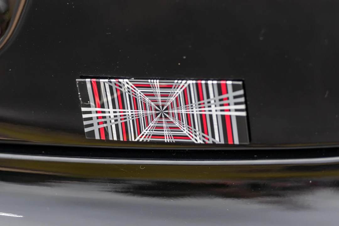 2023 Tesla Model S Plaid - Image 25 of 31