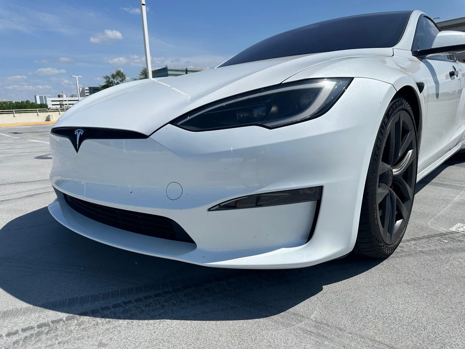 2023 Tesla Model S Plaid - Image 21 of 31