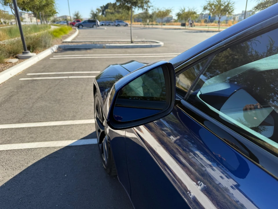 2023 Tesla Model S Plaid - Image 19 of 31