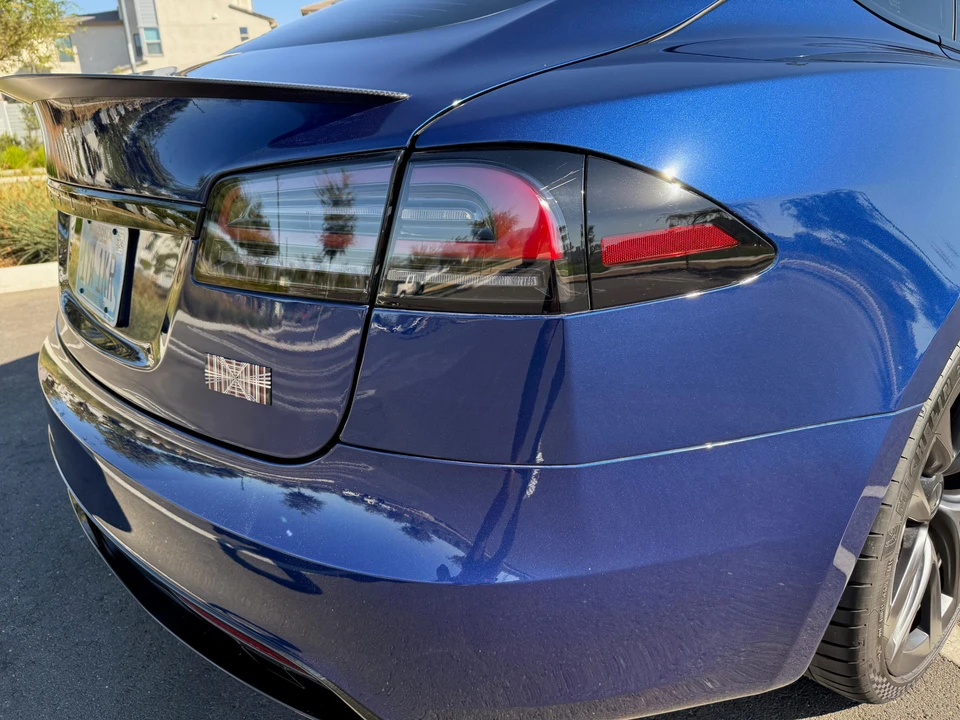 2023 Tesla Model S Plaid - Image 21 of 31