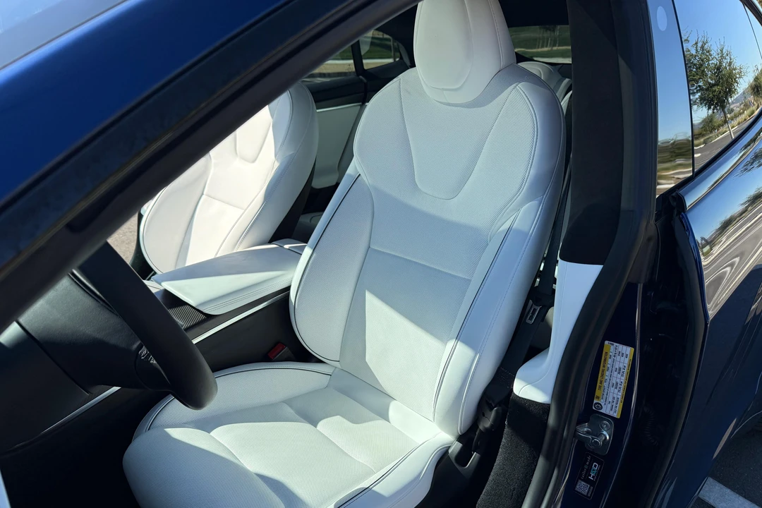2023 Tesla Model S Plaid - Image 30 of 31