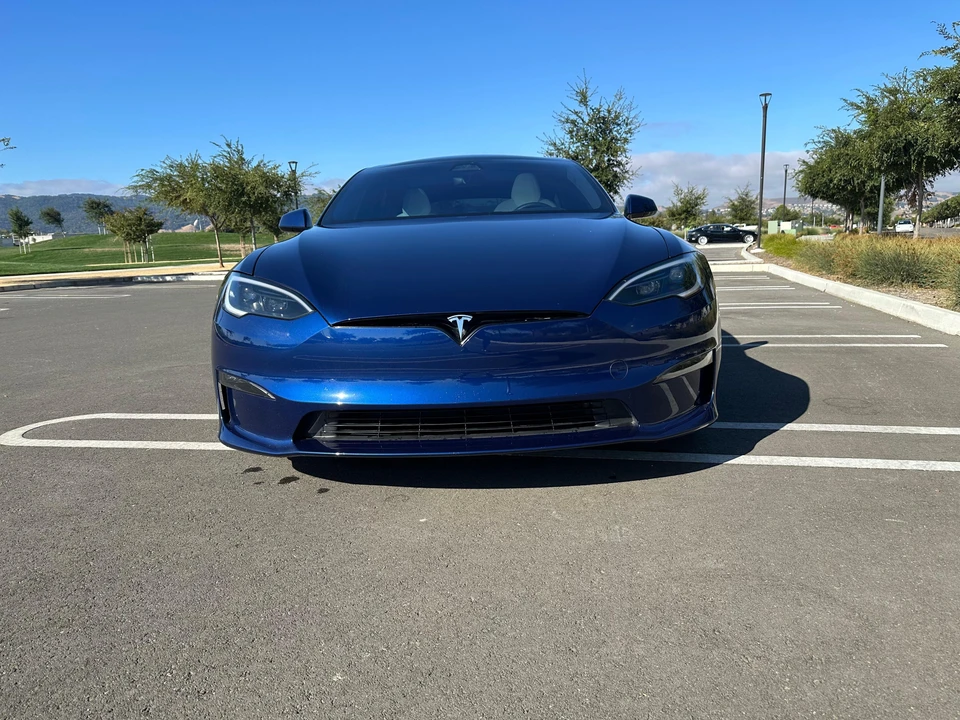 2023 Tesla Model S Plaid - Image 7 of 31