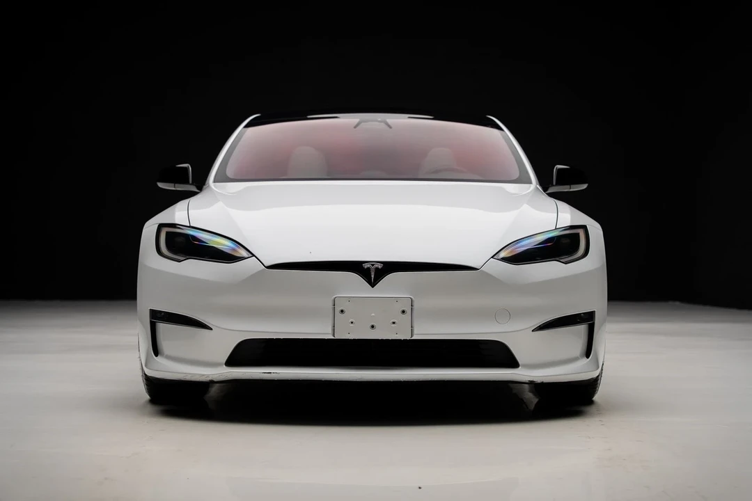 2023 Tesla Model S Plaid - Image 7 of 12