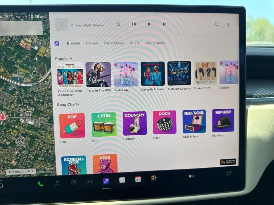 2023 Tesla Model S Plaid - Image 19 of 21
