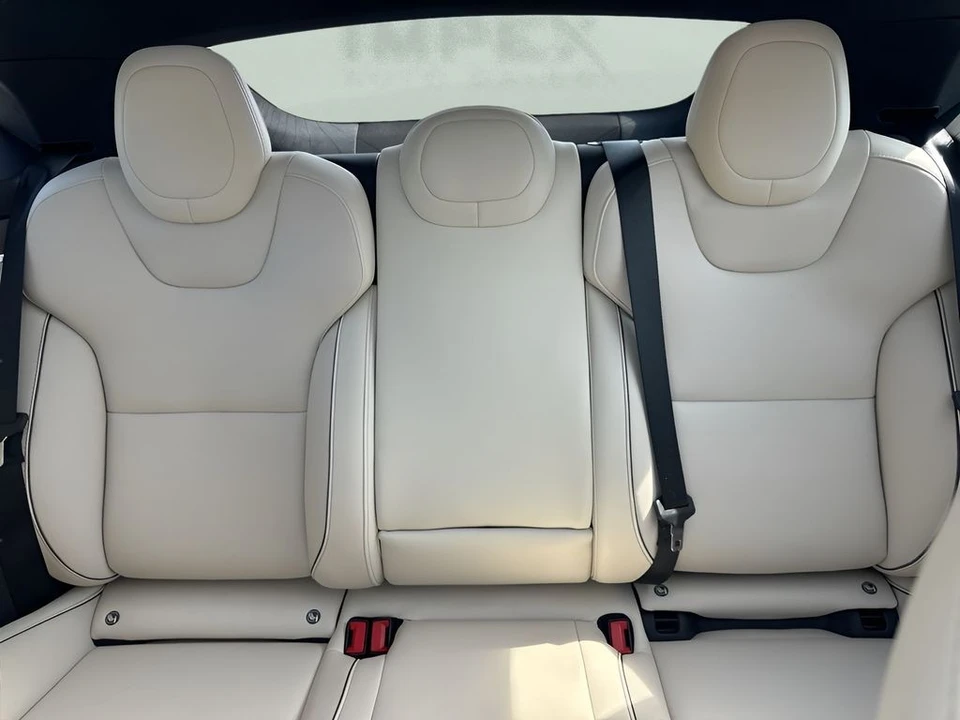 2023 Tesla Model S Plaid - Image 12 of 21
