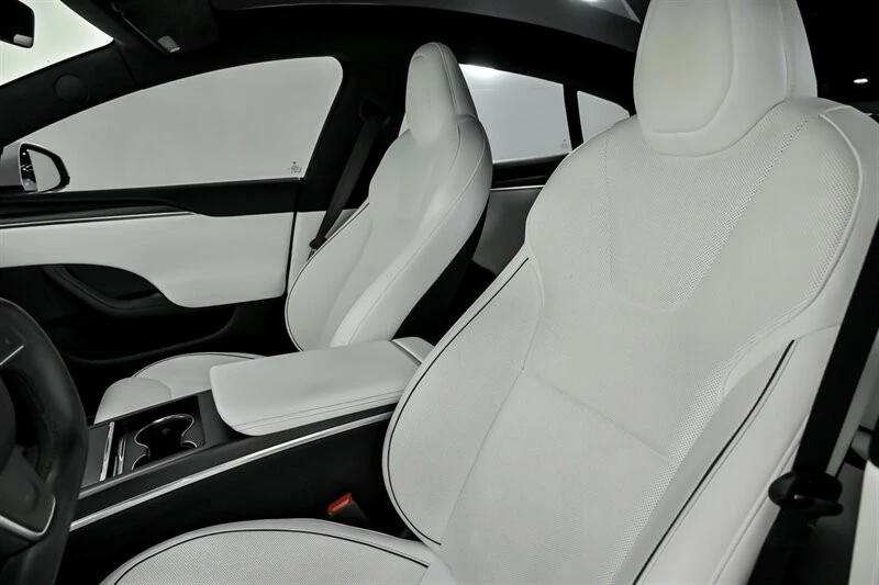 2023 Tesla Model S Plaid - Image 21 of 21