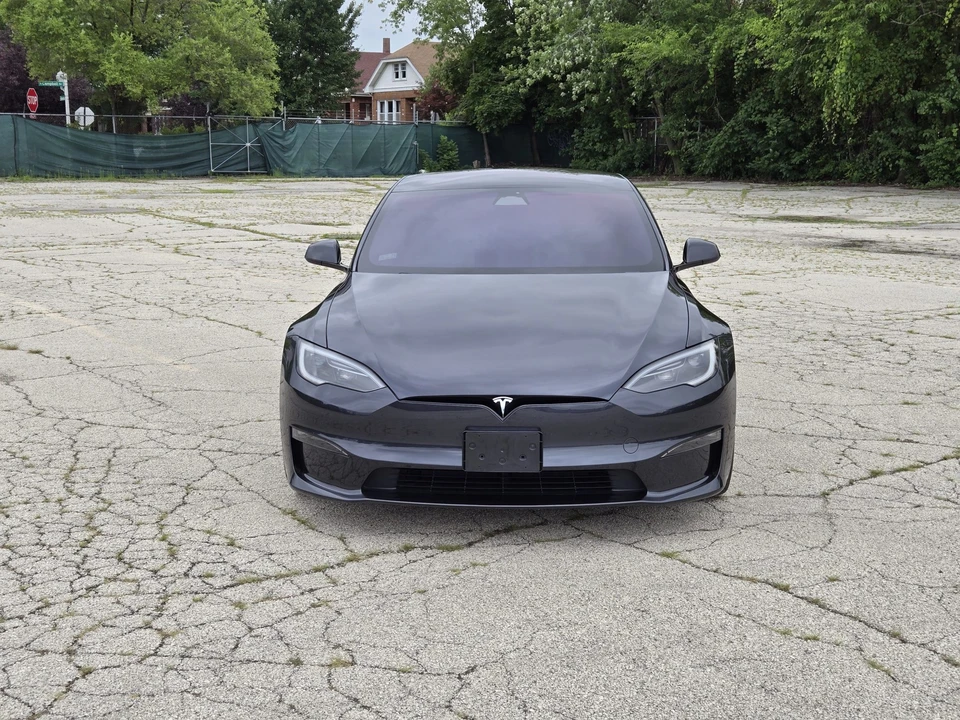 2023 Tesla Model S Plaid - Image 2 of 31