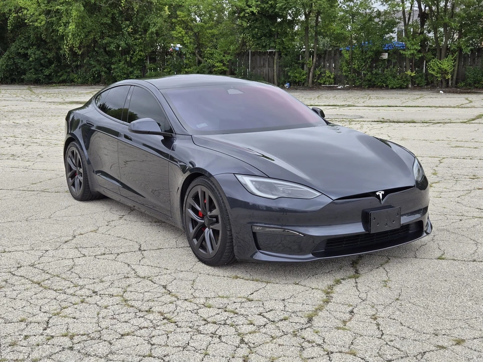 2023 Tesla Model S Plaid - Image 20 of 31