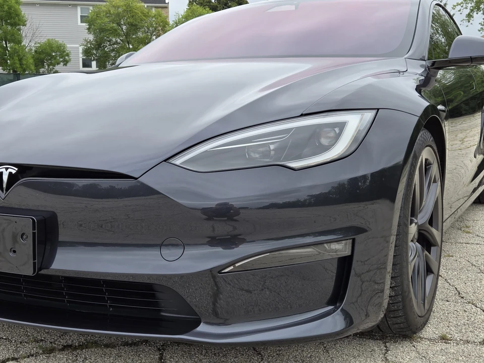 2023 Tesla Model S Plaid - Image 24 of 31