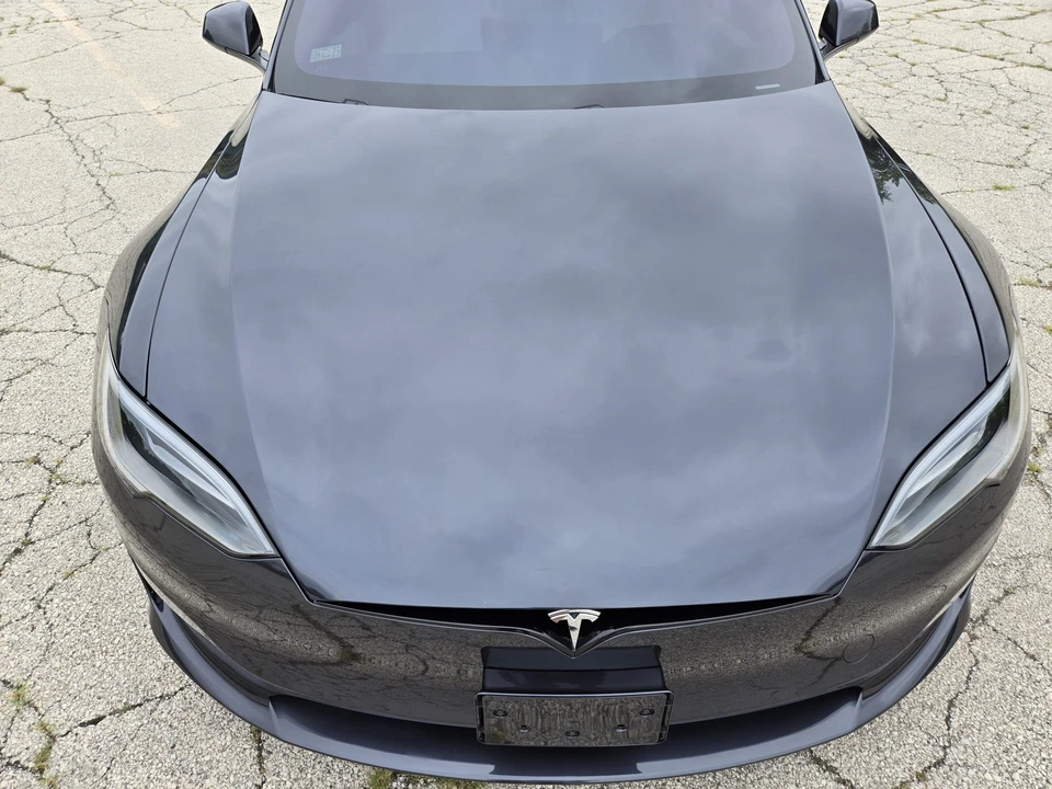 2023 Tesla Model S Plaid - Image 28 of 31
