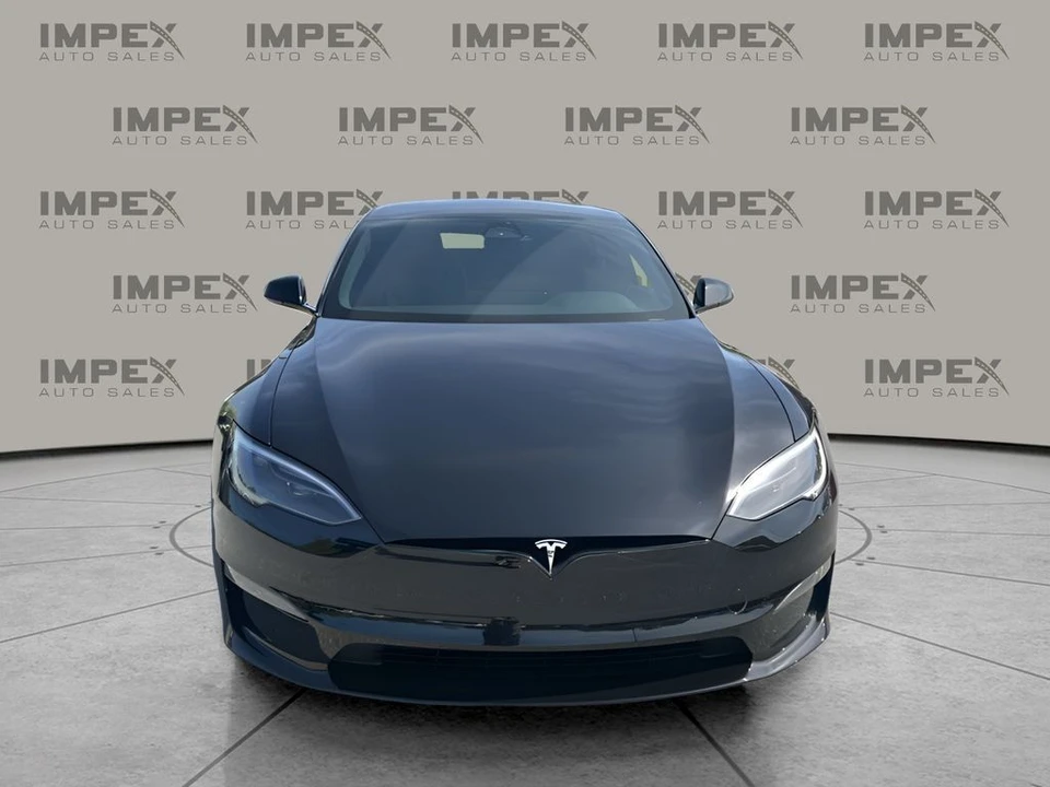 2023 Tesla Model S Plaid - Image 8 of 31