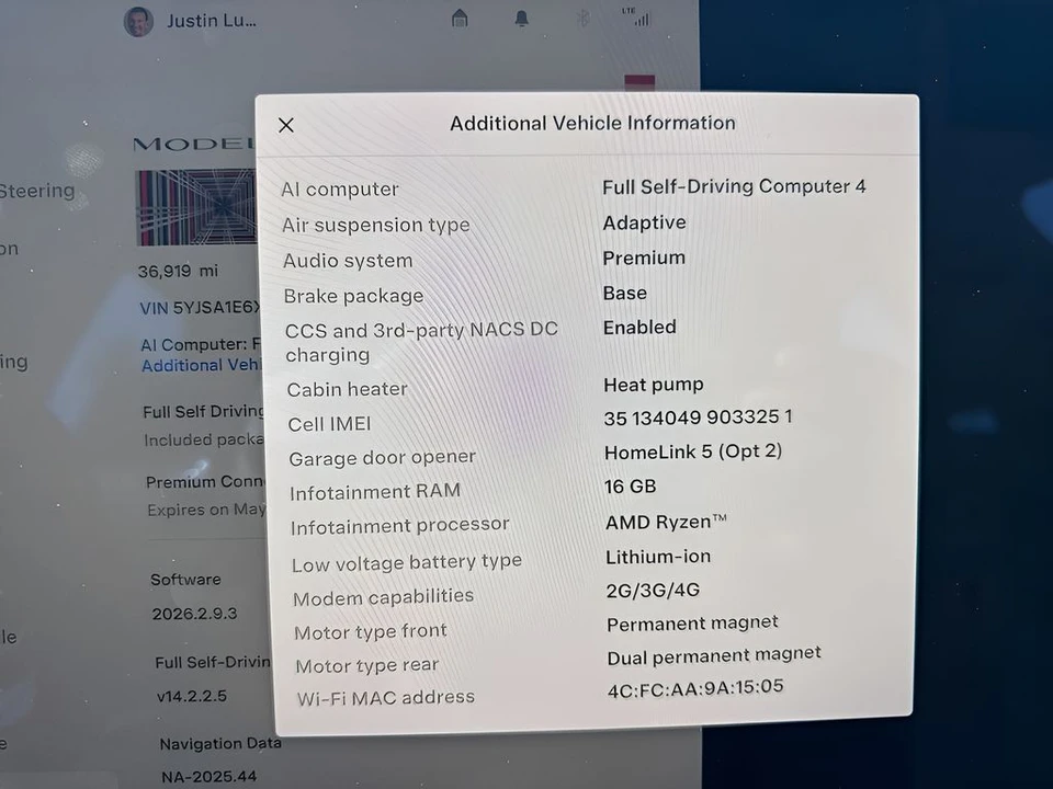 2023 Tesla Model S Plaid - Image 25 of 31