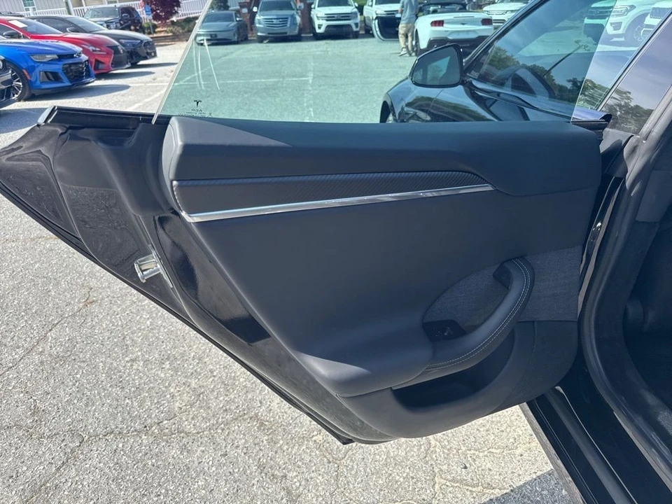 2023 Tesla Model S Plaid - Image 30 of 31