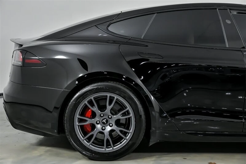 2023 Tesla Model S Plaid - Image 13 of 21
