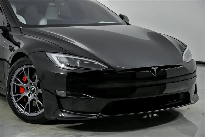 2023 Tesla Model S Plaid - Image 3 of 21