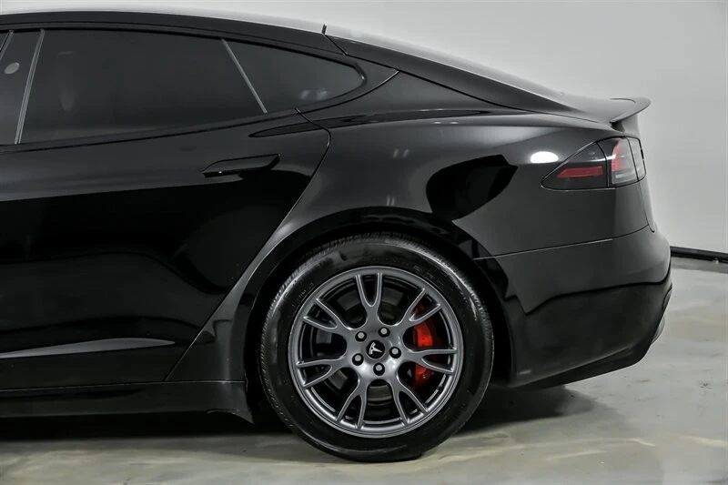 2023 Tesla Model S Plaid - Image 9 of 21