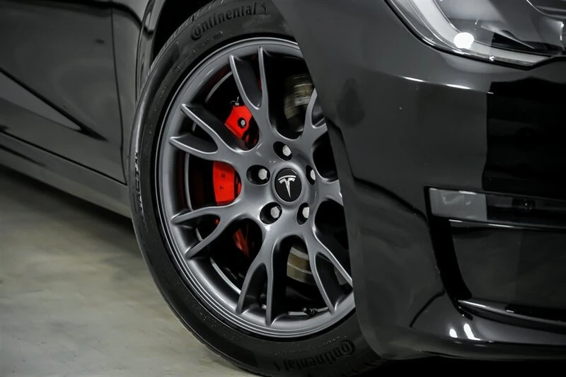 2023 Tesla Model S Plaid - Image 4 of 21