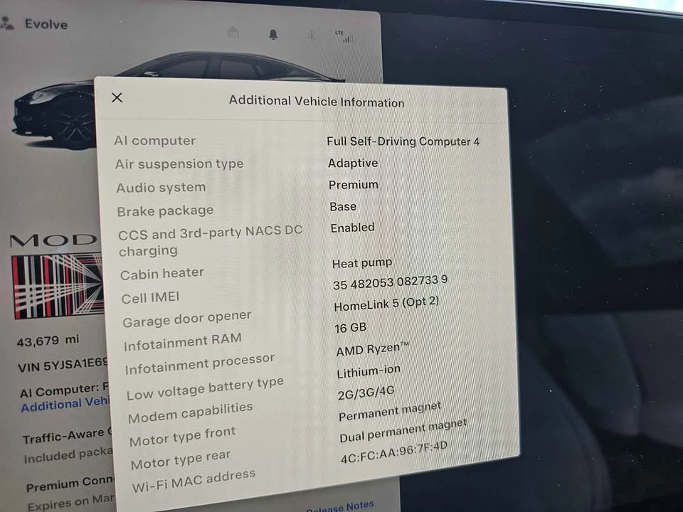 2023 Tesla Model S Plaid - Image 18 of 20