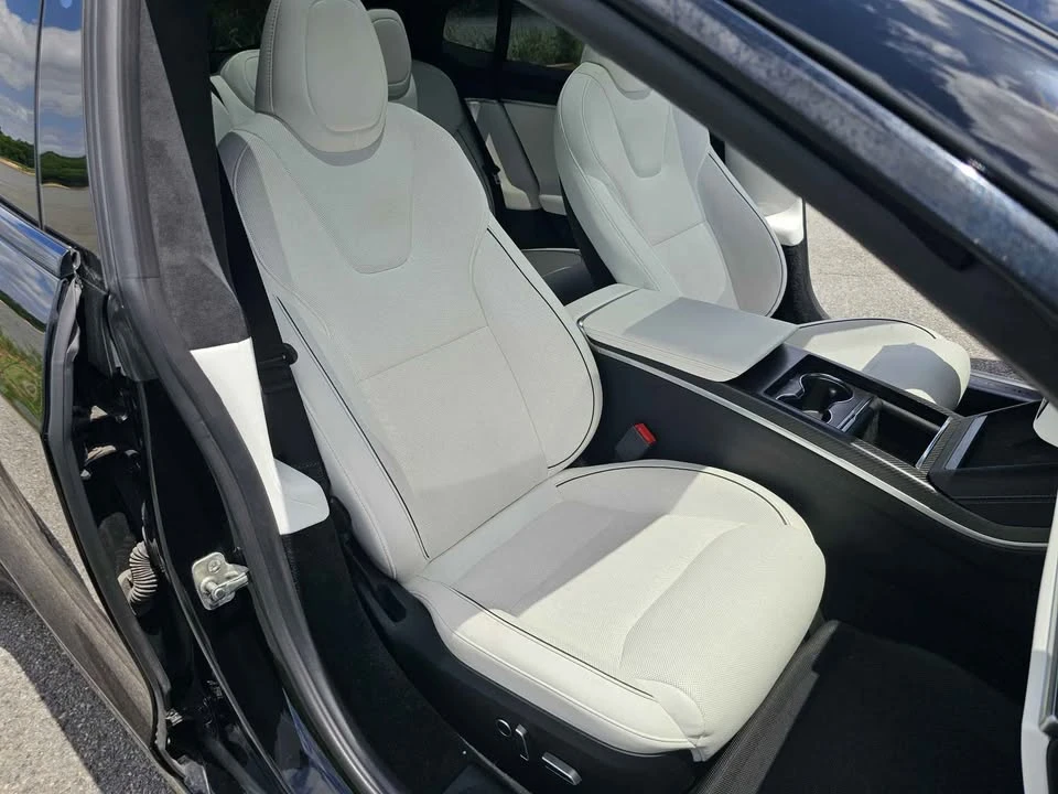 2023 Tesla Model S Plaid - Image 16 of 20