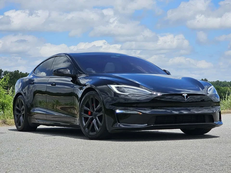 2023 Tesla Model S Plaid - Image 2 of 20