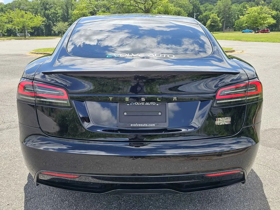 2023 Tesla Model S Plaid - Image 5 of 20