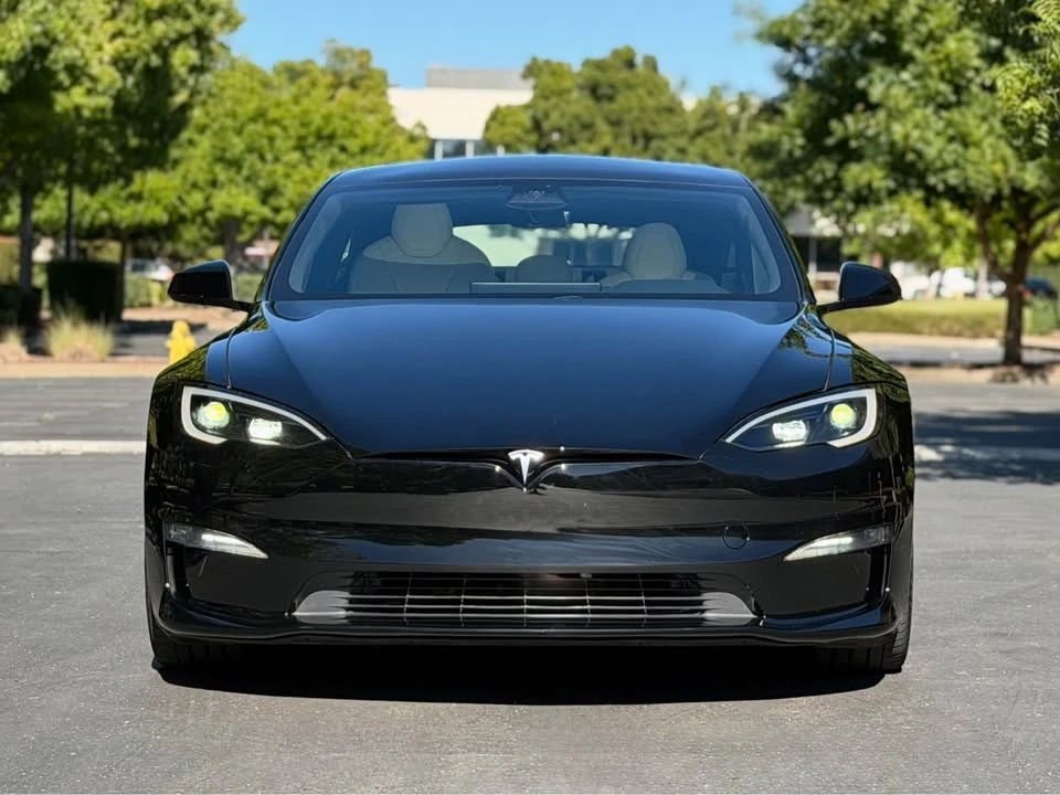 2023 Tesla Model S Plaid - Image 2 of 20
