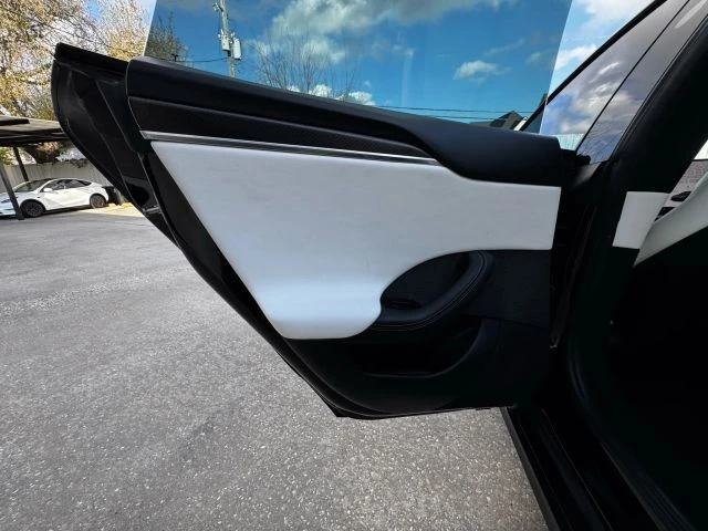 2023 Tesla Model S Plaid - Image 14 of 21