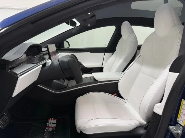 2023 Tesla Model S Plaid - Image 12 of 21