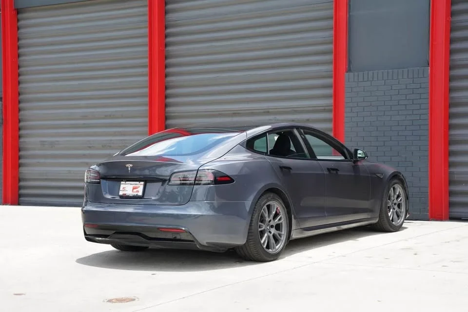 2023 Tesla Model S - Image 4 of 17