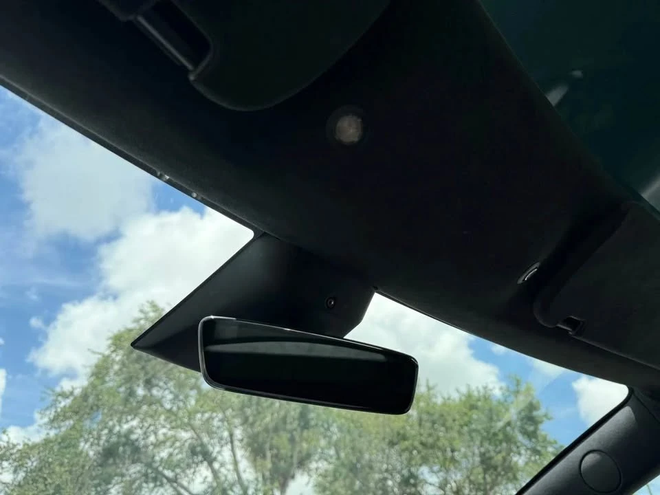 2023 Tesla Model S - Image 17 of 17