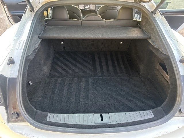 2023 Tesla Model S - Image 17 of 21