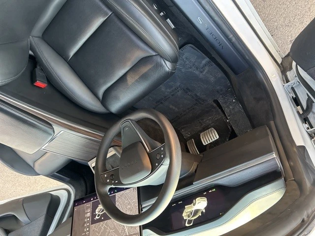 2023 Tesla Model S - Image 12 of 21