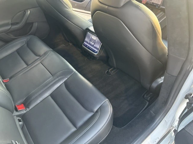 2023 Tesla Model S - Image 19 of 21