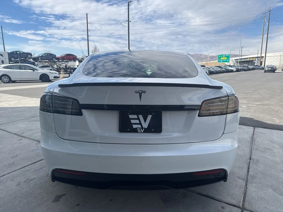 2023 Tesla Model S - Image 7 of 21