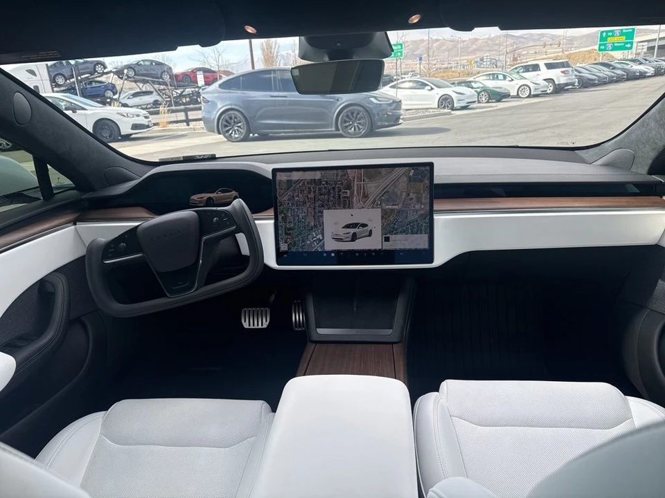 2023 Tesla Model S - Image 21 of 21