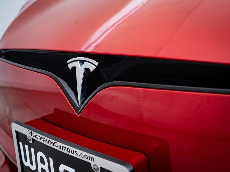2023 Tesla Model S - Image 3 of 21