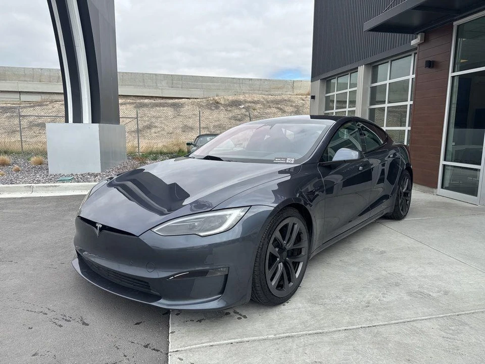 2023 Tesla Model S - Image 4 of 21
