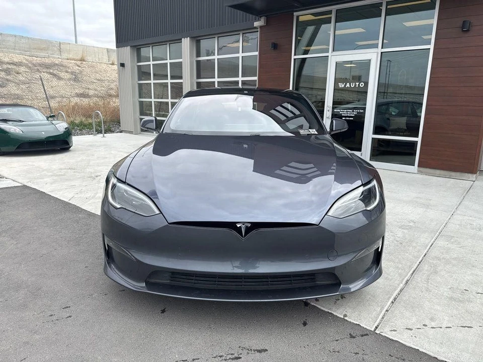 2023 Tesla Model S - Image 3 of 27