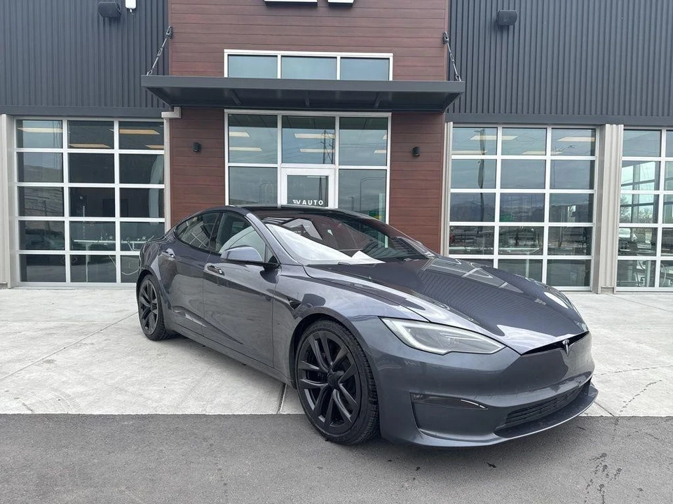 2023 Tesla Model S - Image 2 of 21