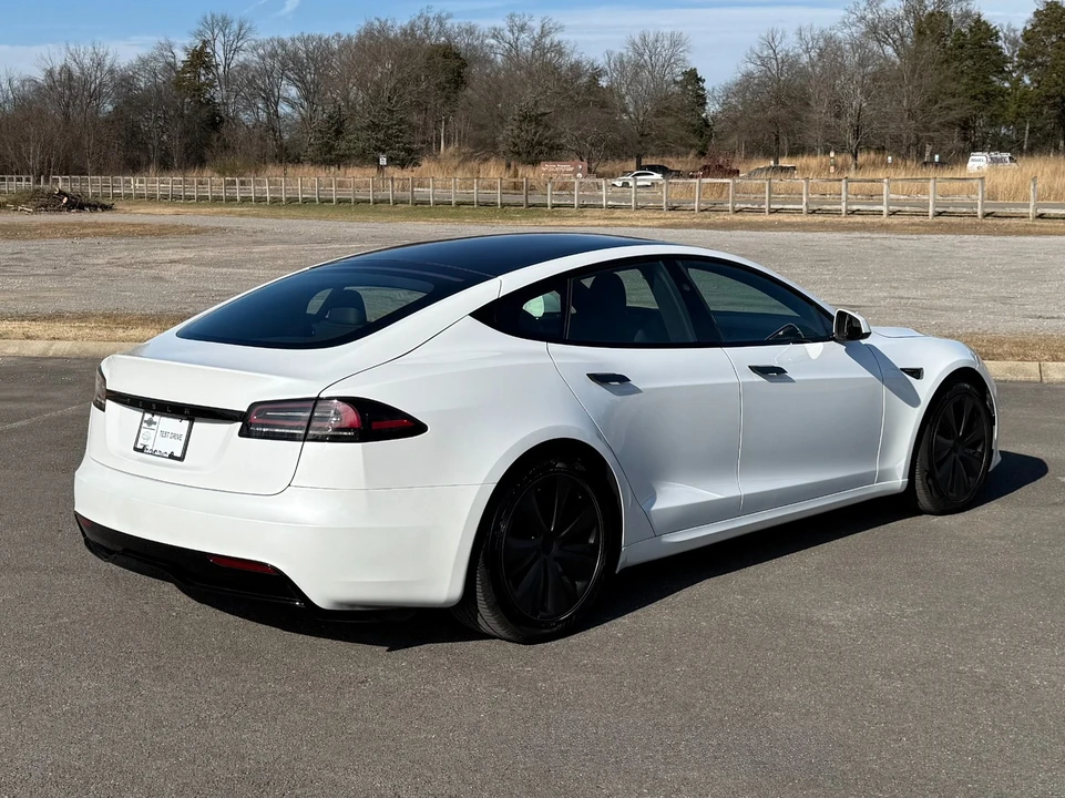 2023 Tesla Model S - Image 3 of 21