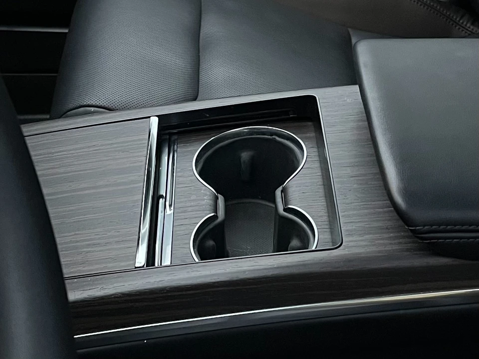 2023 Tesla Model S - Image 15 of 21