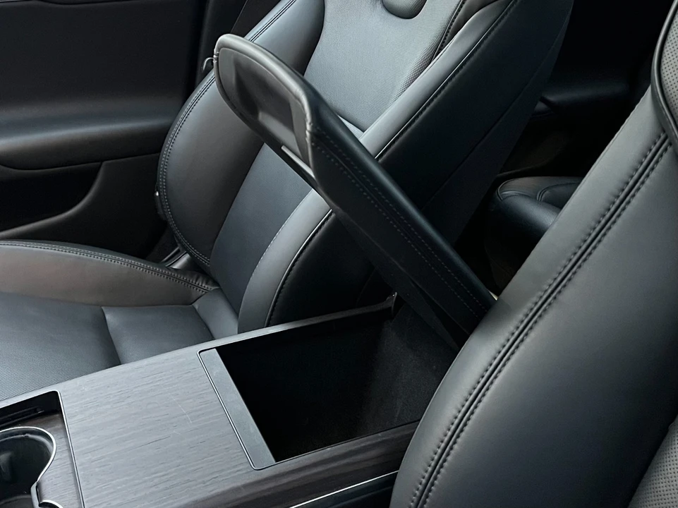 2023 Tesla Model S - Image 14 of 21