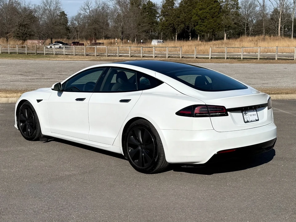 2023 Tesla Model S - Image 4 of 21