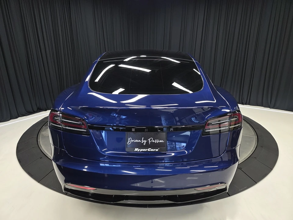 2023 Tesla Model S - Image 11 of 12