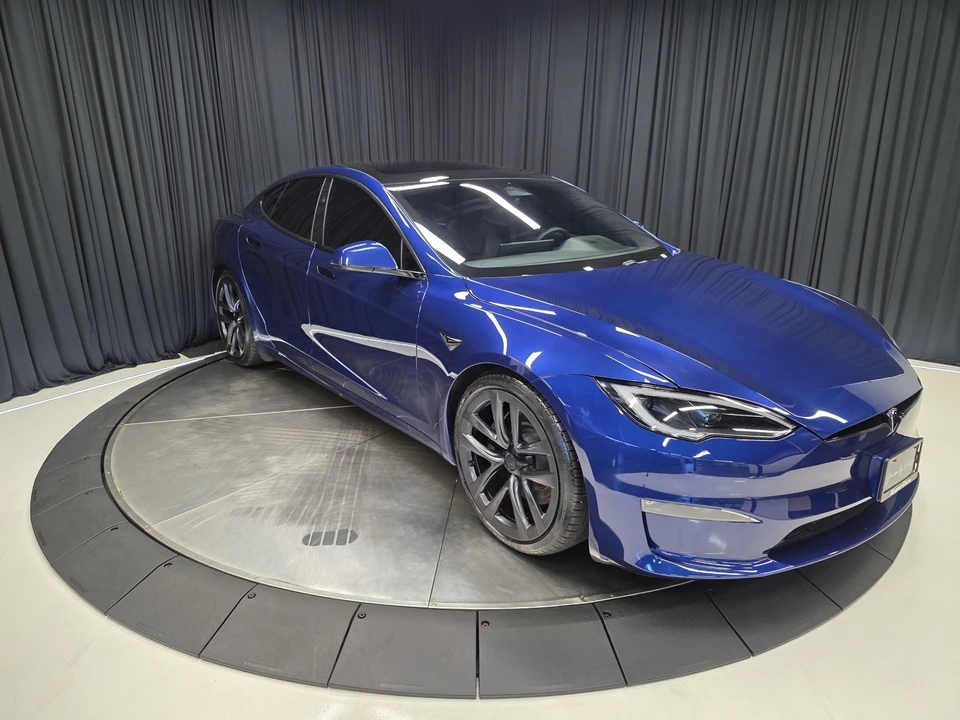 2023 Tesla Model S - Image 6 of 12