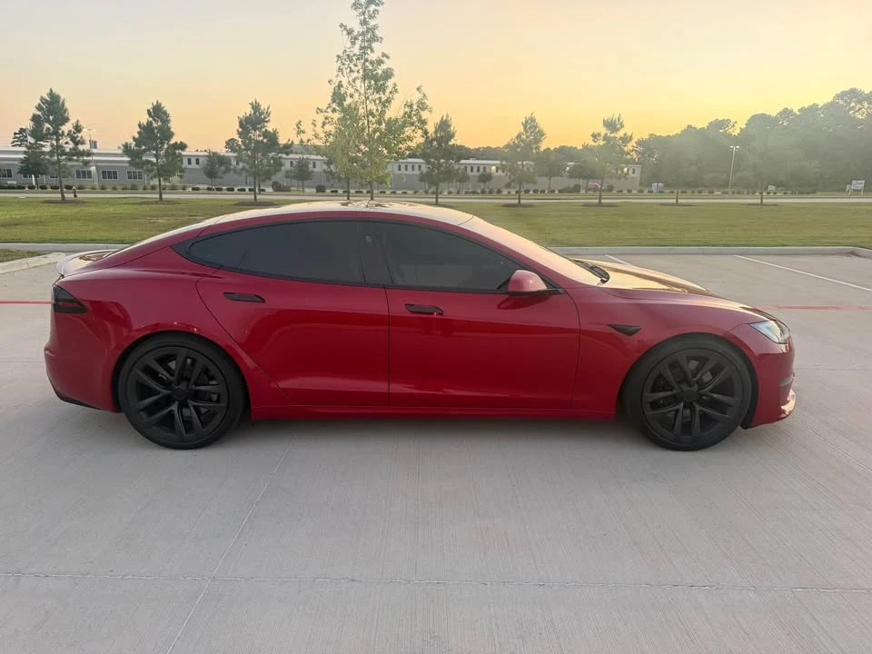 2023 Tesla Model S - Image 4 of 15