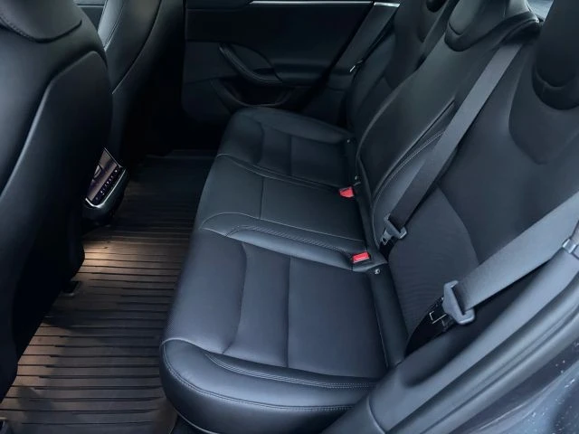 2023 Tesla Model S - Image 12 of 13